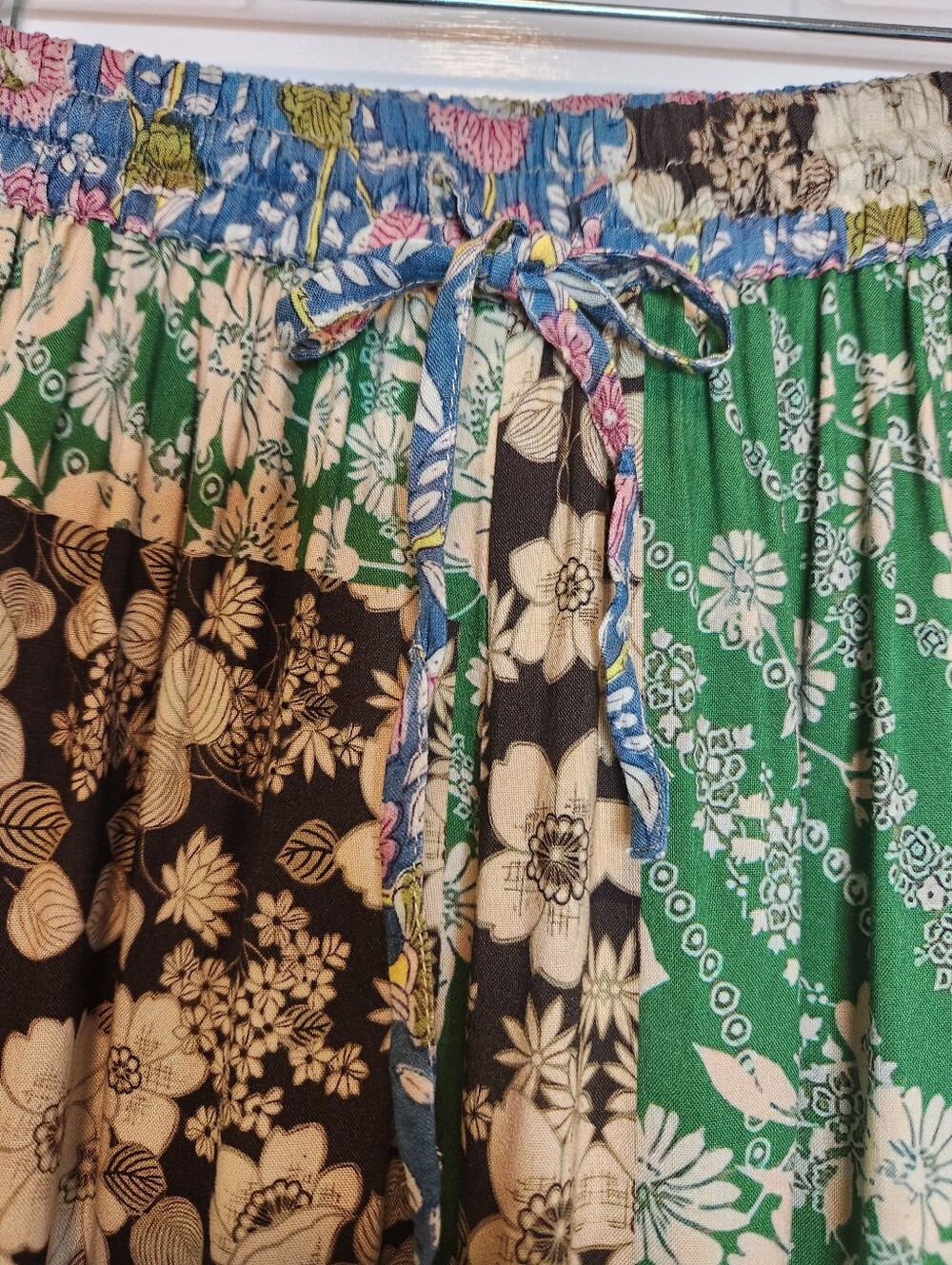 Natural Life Pull On Patchwork Wide Leg Pants Size Small - Picture 3 of 5